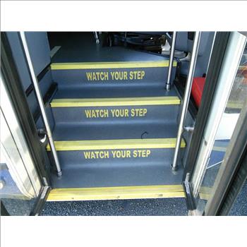 2016 Ford E450 Paratransit Bus (Hartford, CT 06114)