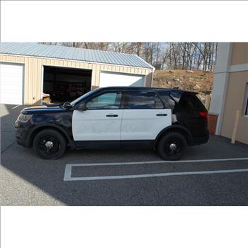 2016 Ford Explorer (Chester, NY 10918)