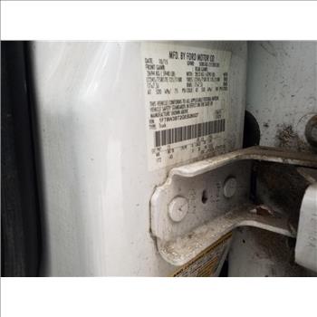 2016 Ford F350 (Staten Island, NY 10309)