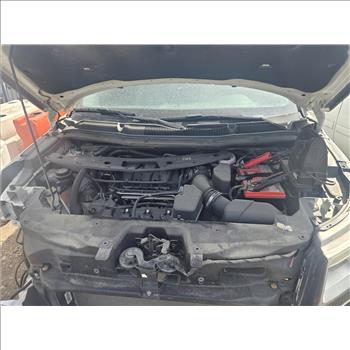 2016 Ford F350 (Staten Island, NY 10309)