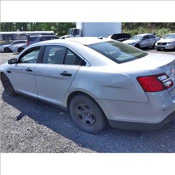 2016 Ford Interceptor (Hartford, CT 06114)