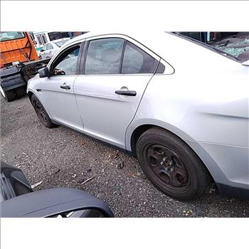 2016 Ford Interceptor (Hartford, CT 06114)