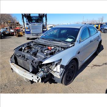 2016 Ford Interceptor (Hartford, CT 06114)