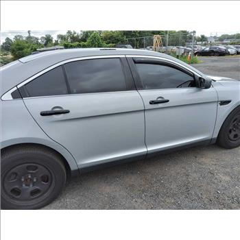 2016 Ford Interceptor (Hartford, CT 06114)