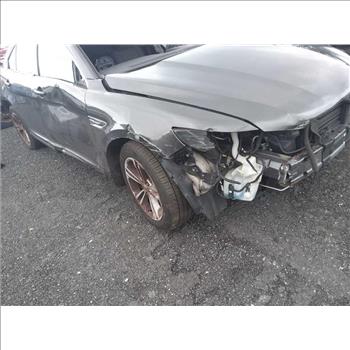 2016 Ford Taurus (Brooklyn, NY 11214)