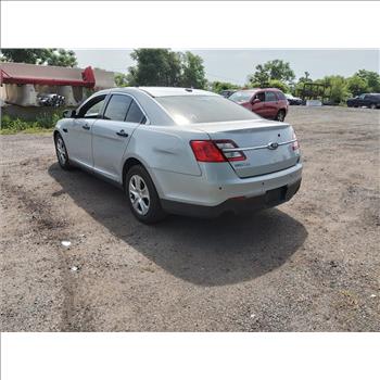 2016 Ford Taurus (Hartford, CT 06114)