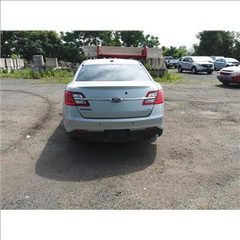 2016 Ford Taurus (Hartford, CT 06114)