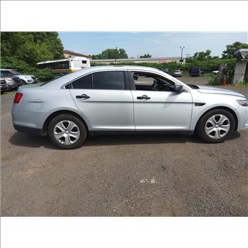 2016 Ford Taurus (Hartford, CT 06114)