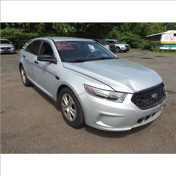 2016 Ford Taurus (Hartford, CT 06114)