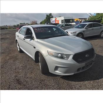 2016 Ford Taurus (Hartford, CT 06114)