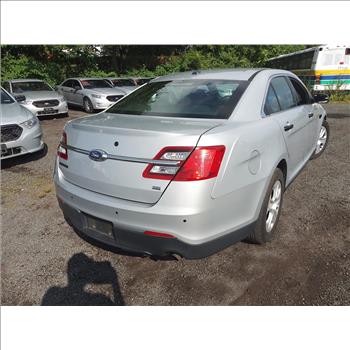 2016 Ford Taurus (Hartford, CT 06114)