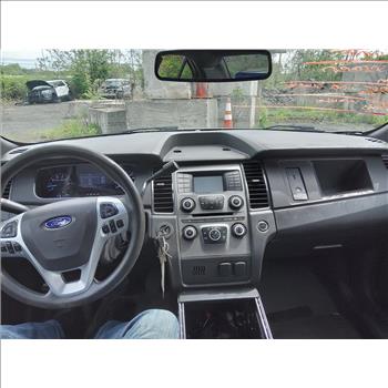 2016 Ford Taurus (Hartford, CT 06114)