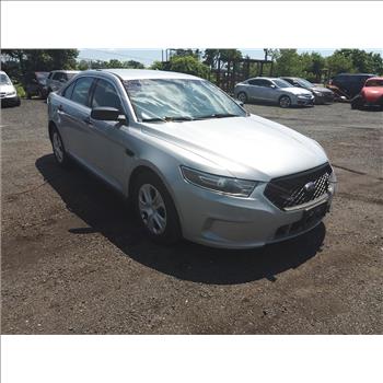2016 Ford Taurus (Hartford, CT 06114)