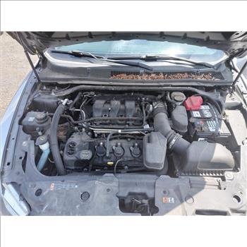 2016 Ford Taurus (Hartford, CT 06114)