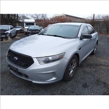 2016 Ford Taurus (Hartford, CT 06114)