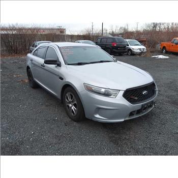 2016 Ford Taurus (Hartford, CT 06114)