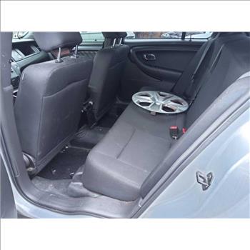 2016 Ford Taurus (Hartford, CT 06114)