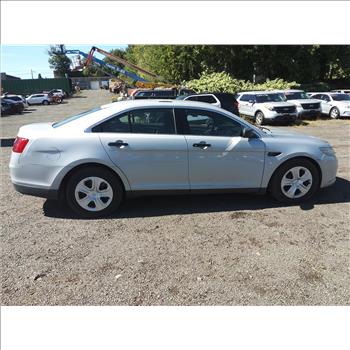 2016 Ford Taurus (Hartford, CT 06114)