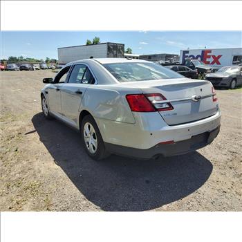 2016 Ford Taurus (Hartford, CT 06114)