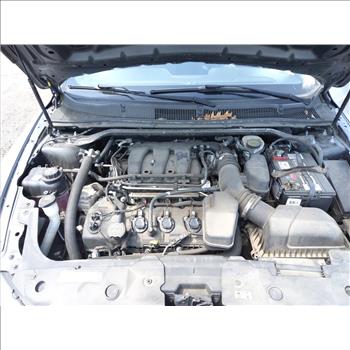 2016 Ford Taurus (Hartford, CT 06114)