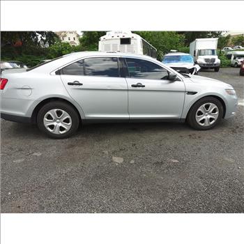 2016 Ford Taurus (Hartford, CT 06114)