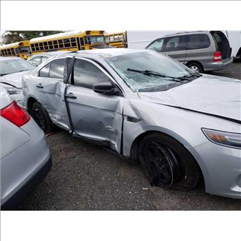 2016 Ford Taurus (Hartford, CT 06114)