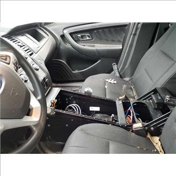 2016 Ford Taurus (Hartford, CT 06114)