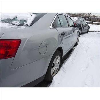 2016 Ford Taurus (Hartford, CT 06114)