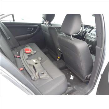 2016 Ford Taurus (Hartford, CT 06114)