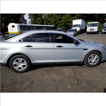 2016 Ford Taurus (Hartford, CT 06114)