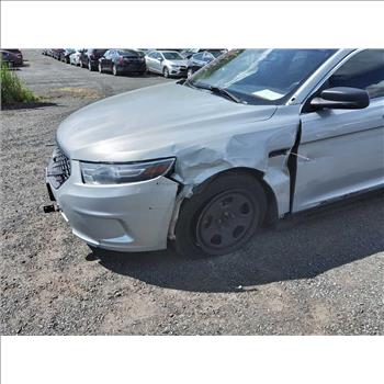 2016 Ford Taurus (Hartford, CT 06114)