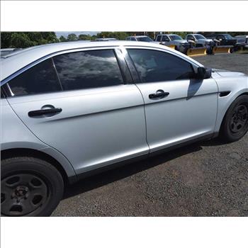 2016 Ford Taurus (Hartford, CT 06114)