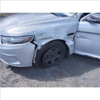 2016 Ford Taurus (Hartford, CT 06114)