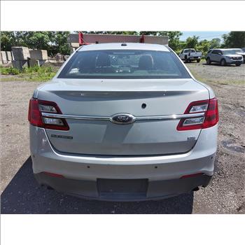 2016 Ford Taurus (Hartford, CT 06114)
