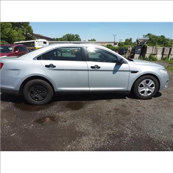 2016 Ford Taurus (Hartford, CT 06114)