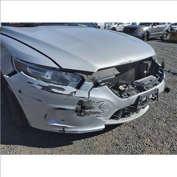 2016 Ford Taurus (Hartford, CT 06114)