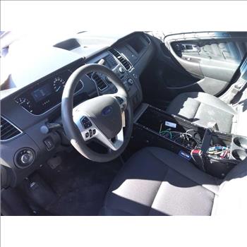 2016 Ford Taurus (Hartford, CT 06114)