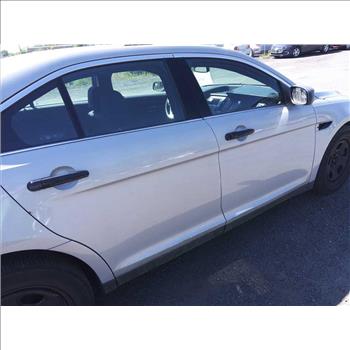 2016 Ford Taurus (Hartford, CT 06114)