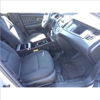 2016 Ford Taurus (Hartford, CT 06114)