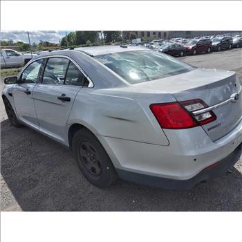 2016 Ford Taurus (Hartford, CT 06114)