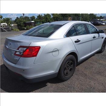 2016 Ford Taurus (Hartford, CT 06114)