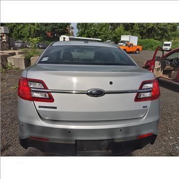 2016 Ford Taurus (Hartford, CT 06114)