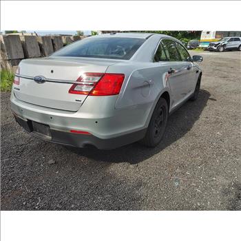 2016 Ford Taurus (Hartford, CT 06114)