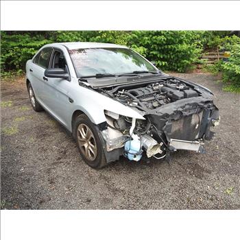 2016 Ford Taurus (Hartford, CT 06114)