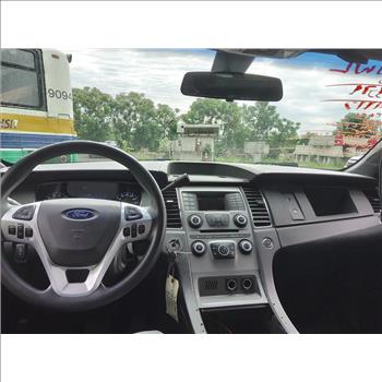 2016 Ford Taurus (Hartford, CT 06114)