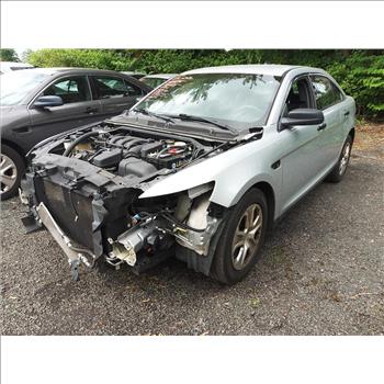 2016 Ford Taurus (Hartford, CT 06114)
