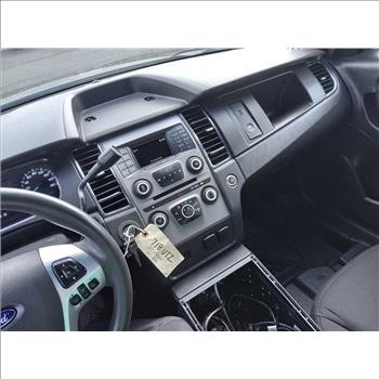 2016 Ford Taurus (Hartford, CT 06114)