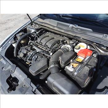 2016 Ford Taurus (Hartford, CT 06114)