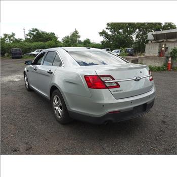 2016 Ford Taurus (Hartford, CT 06114)