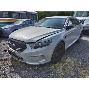 2016 Ford Taurus (Hartford, CT 06114)